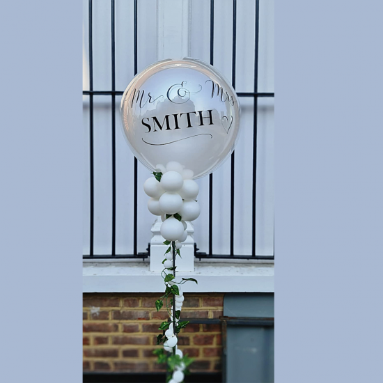 Personalised Mr and Mrs Balloon Display – Ready-Made