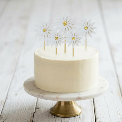 Daisy Cake Toppers - Set of 5