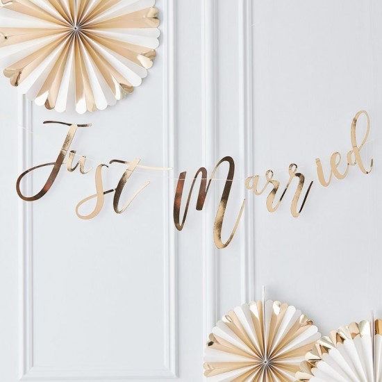 Gold Just Married Bunting